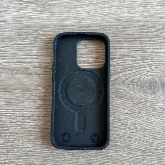 iPhone 14 Pro Case - Compostable Sustainable Black Wild Flowers Night Garden - Picture 4 of 8